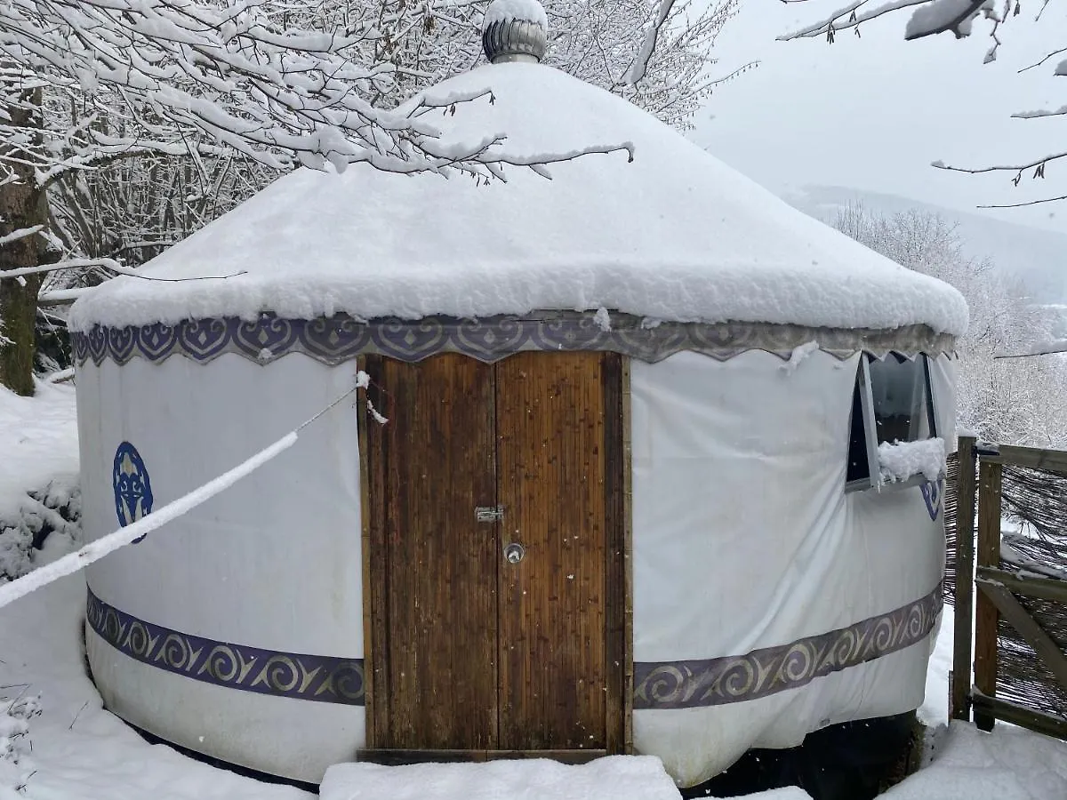 Guest house Yourtes De Barousse Hebergement Insolite Crechets France